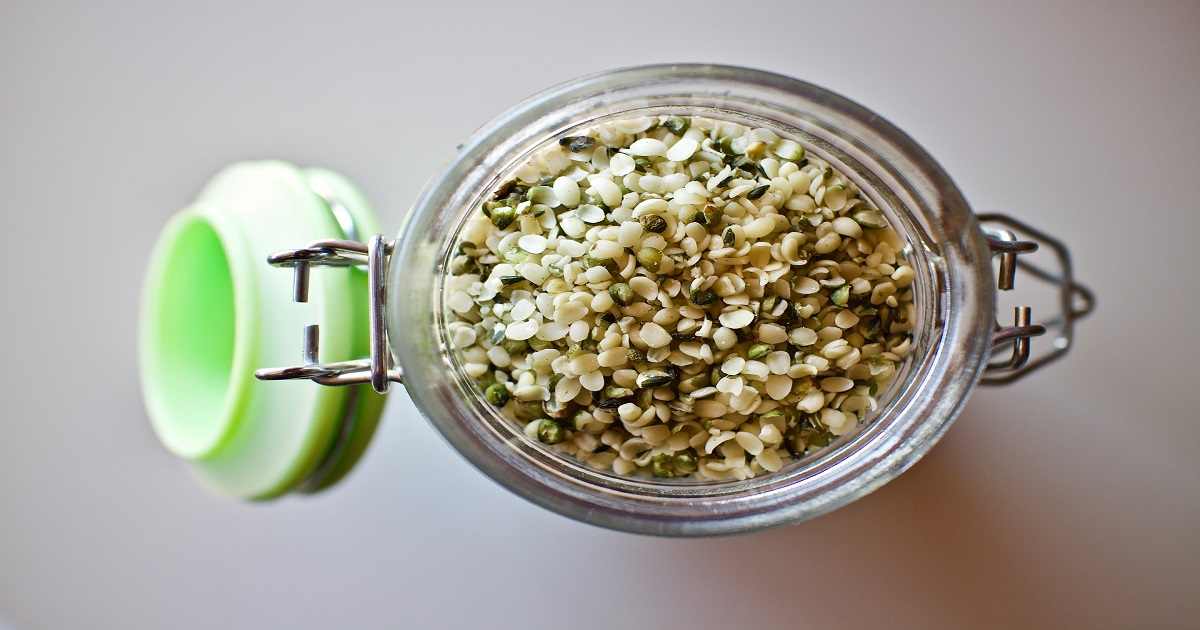 Canapa Alimentare: Proprietà Benefici e Controindicazioni