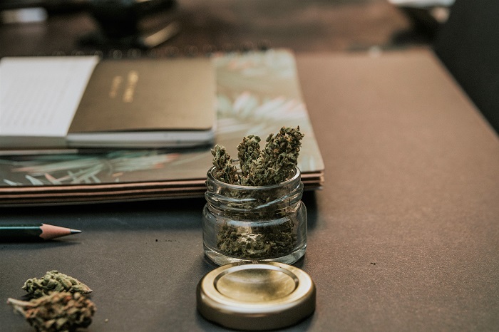 Idee regalo Marijuana: 5 must have per gli appassionati di cannabis